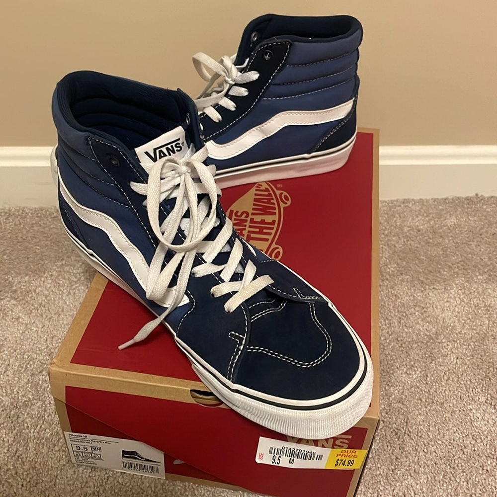 Men’s Hi-top Vans, sz 9.5M “Filmore” in navy blue suede and canvas